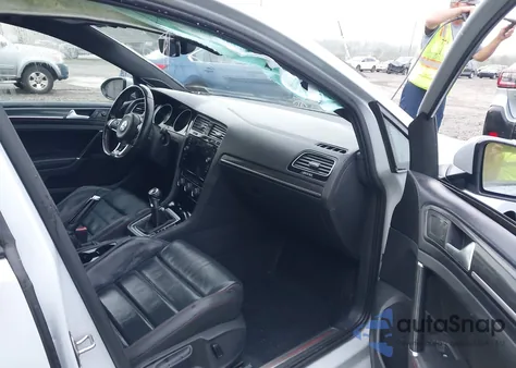 2019 Volkswagen Golf Gti 2.0T Autobahn/2.0T Rabbit Edition/2.0T S/2.0T Se z USA, uszkodzony, nr VIN 3VW5T7AU4KM003097